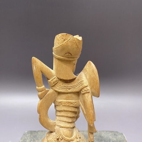 古玩陶瓷人物雕像真品鑒賞圖