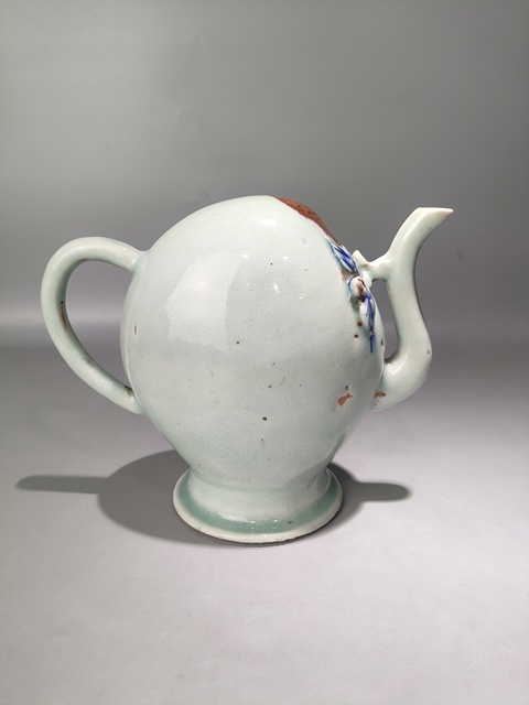 古玩陶瓷乾隆倒流壺真品鑒賞圖