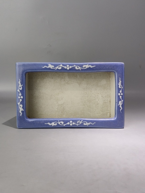 古玩陶瓷當代·藍釉堆白四季花卉紋水仙盆 真品鑒賞圖