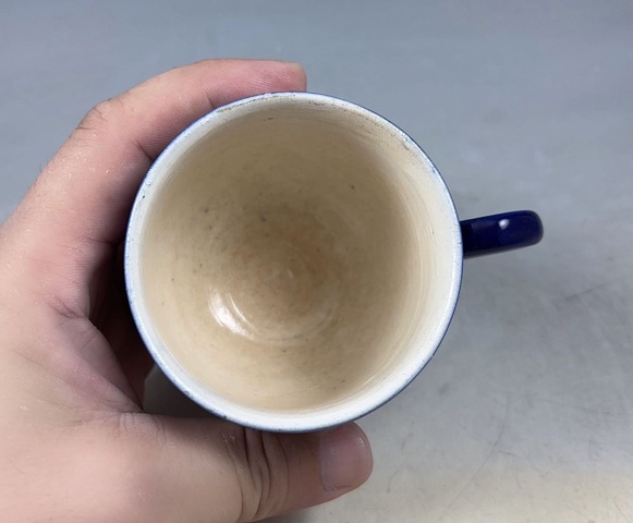 古玩陶瓷晚清民國(guó).霽藍(lán)釉留白竹紋茶杯拍賣,當(dāng)前價(jià)格0元
