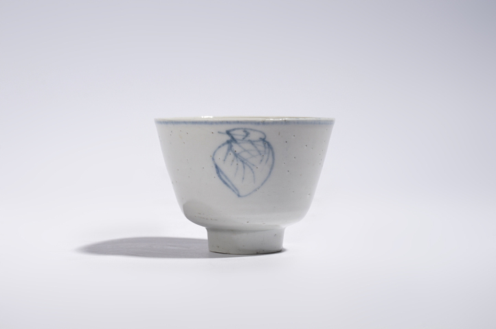 古玩陶瓷民國(guó)·青花團(tuán)鳳紋杯真品鑒賞圖