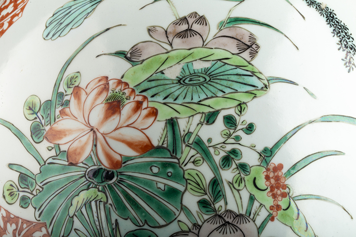 古玩陶瓷清晚·五彩開窗花蝶紋將軍罐真品鑒賞圖