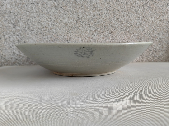 古玩陶瓷青花盤真品鑒賞圖