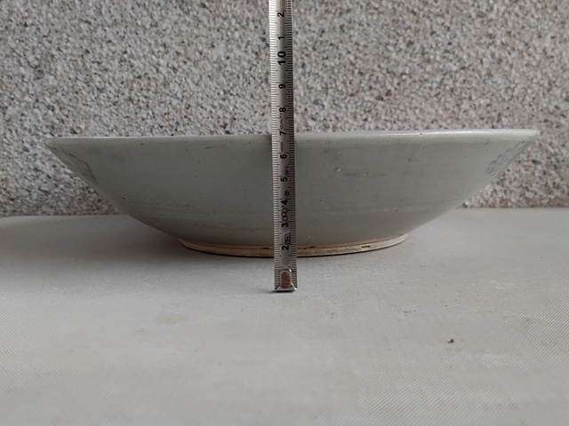 古玩陶瓷青花盤真品鑒賞圖
