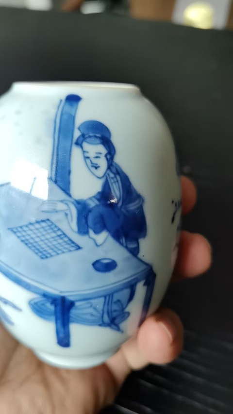 古玩陶瓷對弈圖蓮子罐真品鑒賞圖