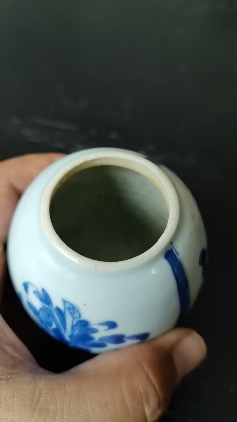 古玩陶瓷對弈圖蓮子罐真品鑒賞圖