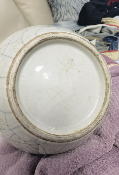古玩陶瓷官釉天球瓶真品鑒賞圖