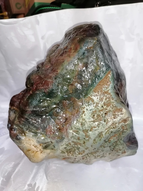 古玩玉器天然戈壁石。真品鑒賞圖