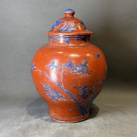 古玩陶瓷紅釉地青花花卉紋將軍罐真品鑒賞圖