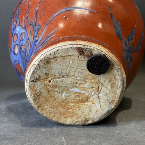 古玩陶瓷紅釉地青花花卉紋將軍罐真品鑒賞圖