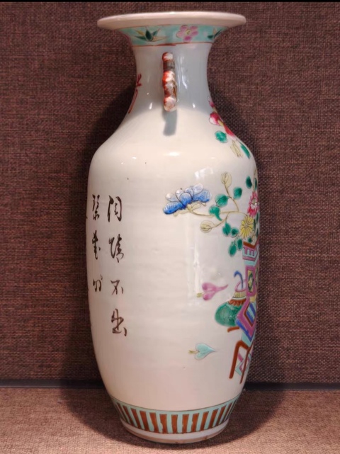 古玩陶瓷博古圖粉彩雙福耳撇口瓶真品鑒賞圖