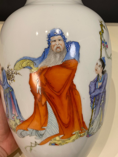 古玩陶瓷粉彩人物故事燈籠瓶真品鑒賞圖