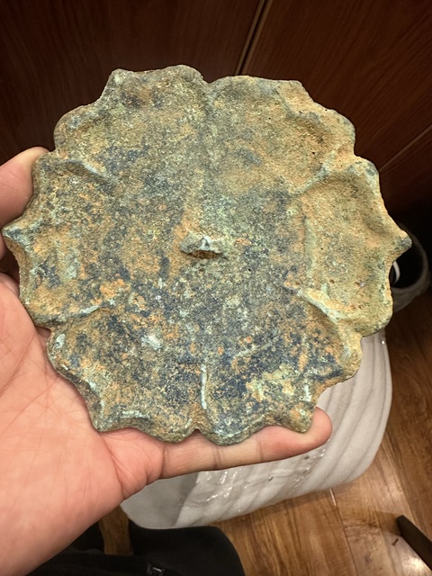 古玩銅器遼代葵口銅鏡真品鑒賞圖