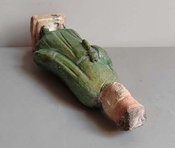 古玩陶瓷明三彩人物俑真品鑒賞圖