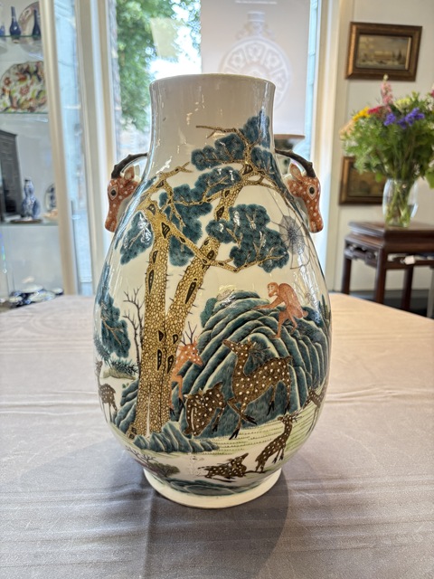 古玩陶瓷清晚期 粉彩鹿頭尊真品鑒賞圖