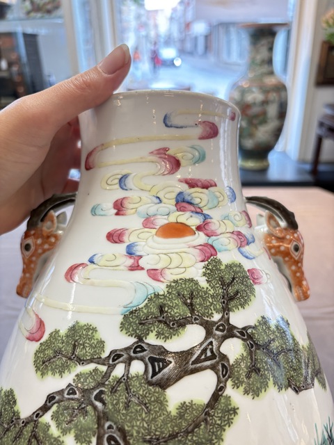 古玩陶瓷清晚期 粉彩鹿頭尊真品鑒賞圖