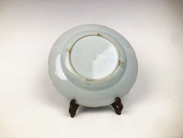 古玩陶瓷清早期·青花博古花卉紋盤真品鑒賞圖