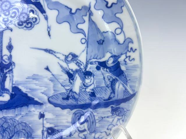 古玩陶瓷清晚期·青花白娘子水漫金山寺故事盤真品鑒賞圖