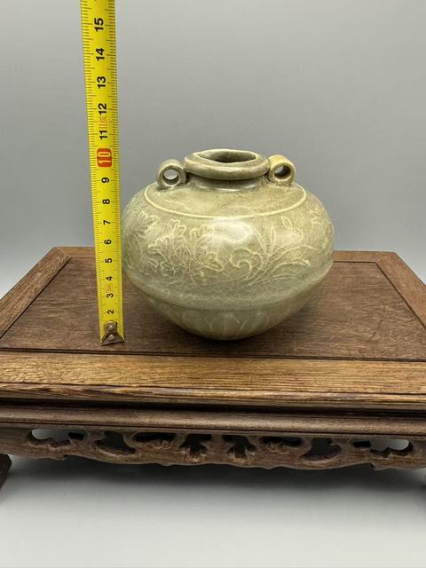 古玩陶瓷龍泉青釉印花水盂真品鑒賞圖
