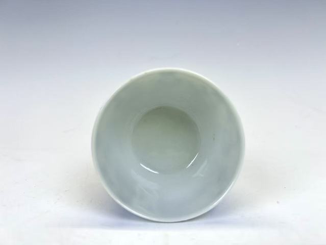 古玩陶瓷清晚期·青花八仙祝壽馬蹄杯真品鑒賞圖