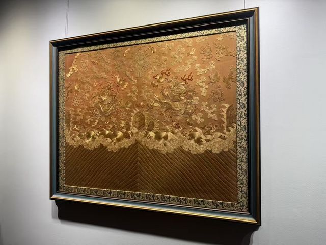 古玩雜項刺繡真品鑒賞圖