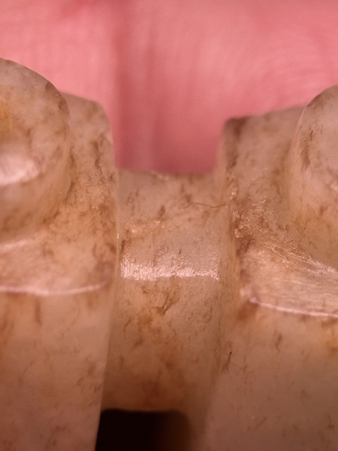 古玩玉器中古白玉紅沁雙勝真品鑒賞圖