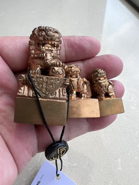 古玩銅器獅章坯真品鑒賞圖