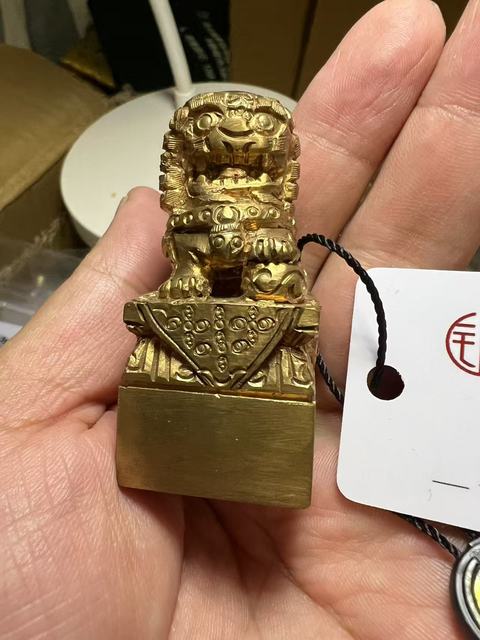 古玩銅器獅章坯真品鑒賞圖