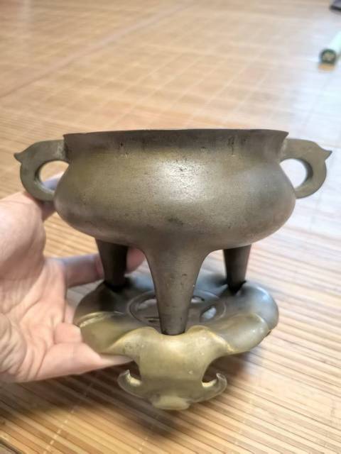 古玩銅器爐真品鑒賞圖