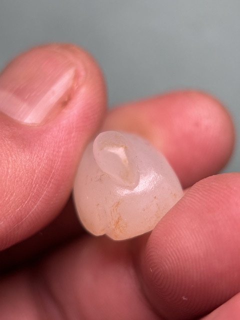 古玩玉器東漢一級(jí)白玉紅沁鴿子真品鑒賞圖