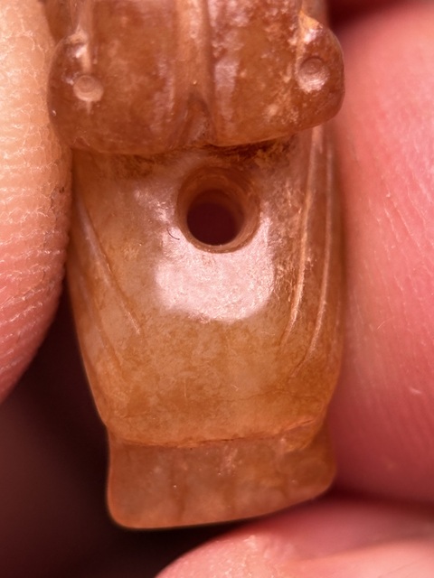 古玩玉器春秋紅沁鳳墜真品鑒賞圖