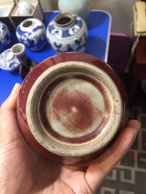 古玩陶瓷郎紅釉撇口瓶真品鑒賞圖