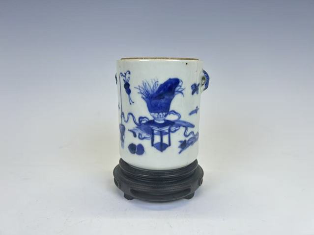 古玩陶瓷清中期·青花博古紋小罐真品鑒賞圖