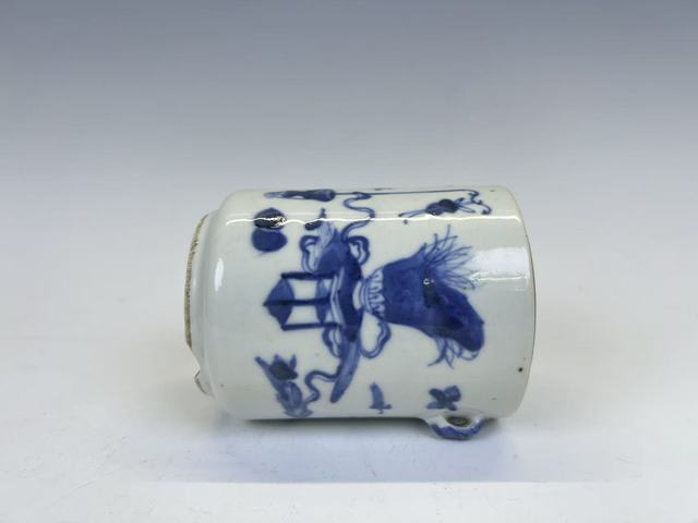 古玩陶瓷清中期·青花博古紋小罐真品鑒賞圖