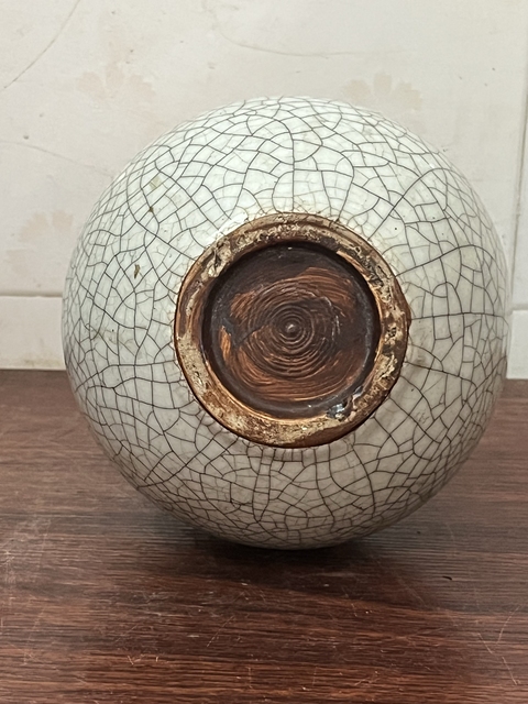 古玩陶瓷哥釉天球瓶真品鑒賞圖