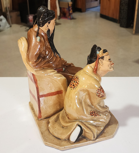 古玩陶瓷褐釉人物造像真品鑒賞圖