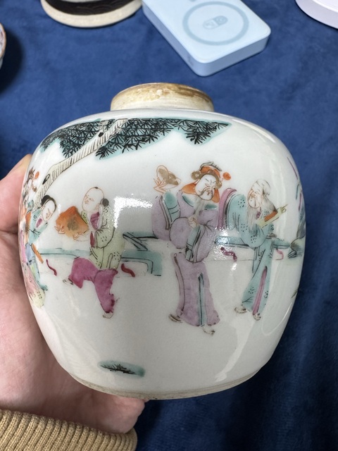 古玩陶瓷粉彩罐真品鑒賞圖
