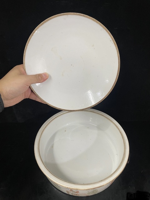 古玩陶瓷淺絳人物故事一品鍋真品鑒賞圖
