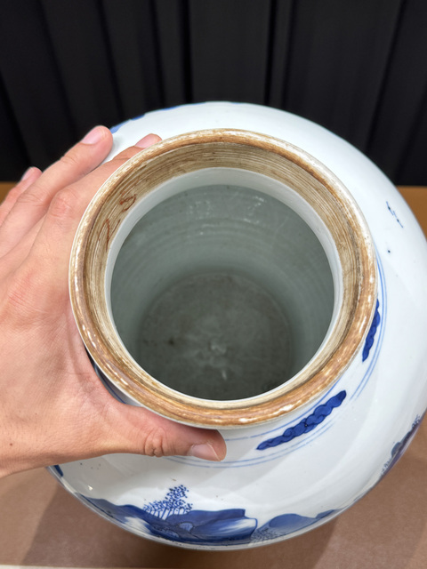 古玩陶瓷人物山水紋青花將軍罐真品鑒賞圖