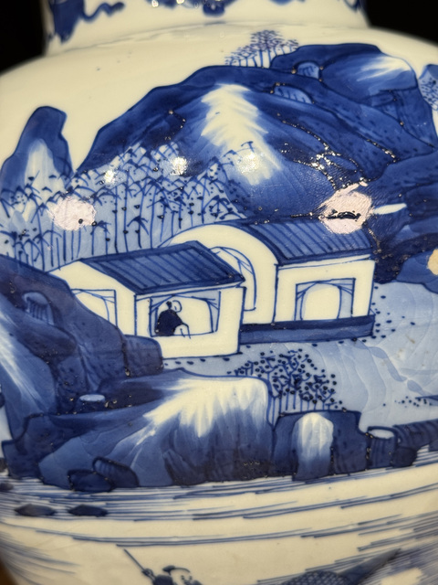 古玩陶瓷人物山水紋青花將軍罐真品鑒賞圖