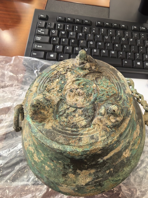 古玩銅器青銅銗鏤真品鑒賞圖