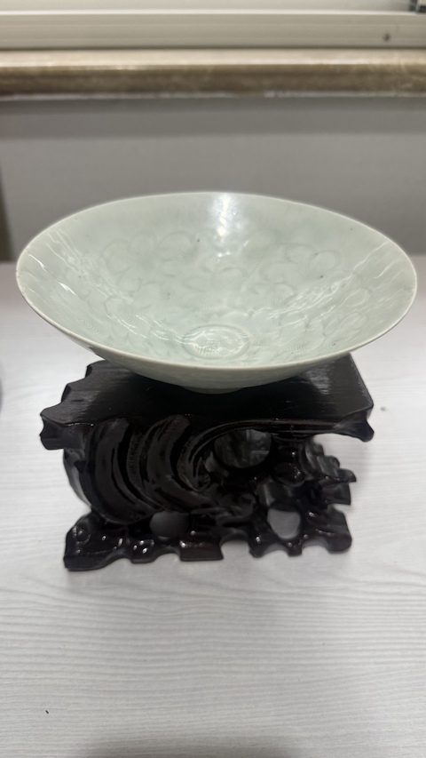 古玩陶瓷青白釉刻云氣紋斗笠碗真品鑒賞圖