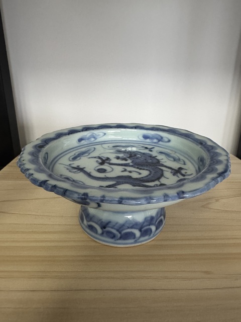 古玩陶瓷清中晚期 青花龍紋高足碟真品鑒賞圖
