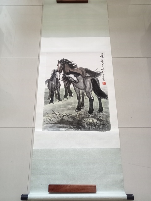 古玩字畫徐慶平馬立軸真品鑒賞圖