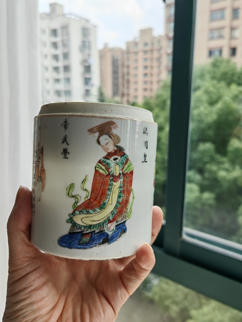 古玩陶瓷粉彩無雙譜人物蓋缸真品鑒賞圖