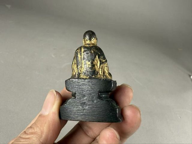 古玩銅器銅造像真品鑒賞圖