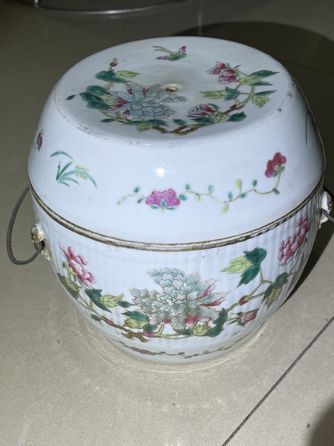 古玩陶瓷景鎮王源茂造款塑像粉彩蓋罐真品鑒賞圖