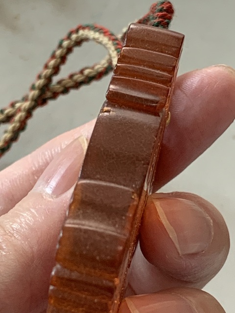 古玩玉器琥珀牌子真品鑒賞圖