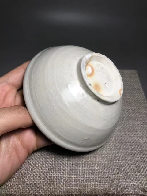 古玩陶瓷邢窯白瓷茶盞真品鑒賞圖