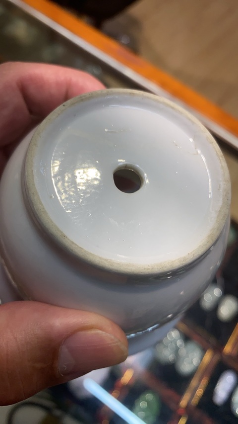 古玩陶瓷白釉花盆真品鑒賞圖